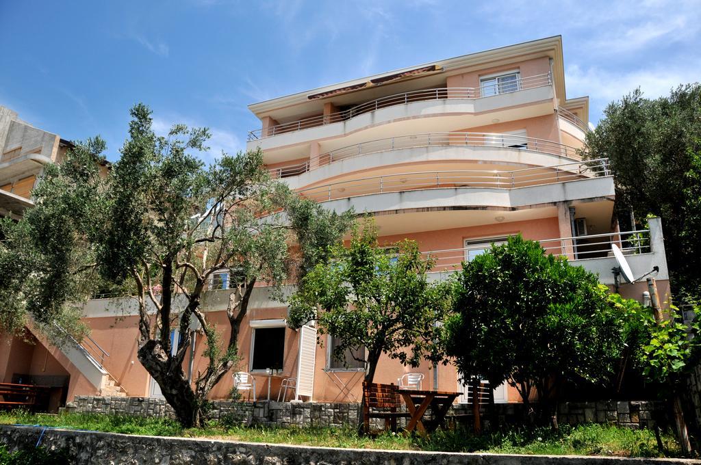 Nikic Apartments Ulcinj Eksteriør billede